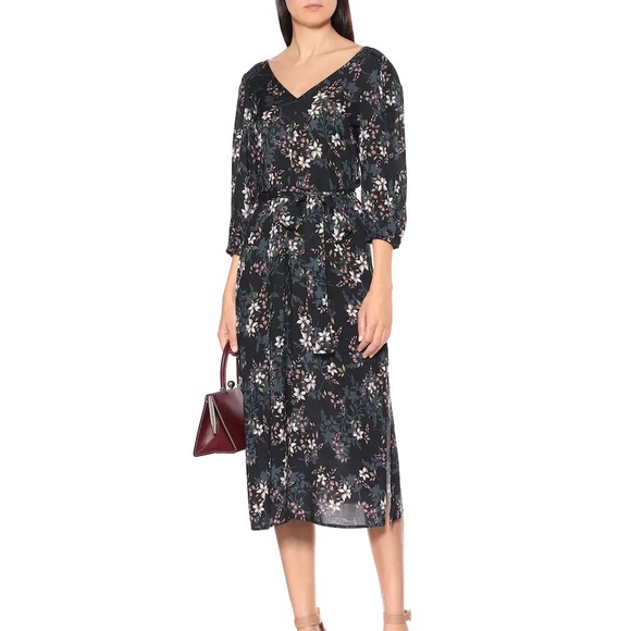 NWT Velvet brand Myrcella midi dress size small floral - Picture 1 of 4
